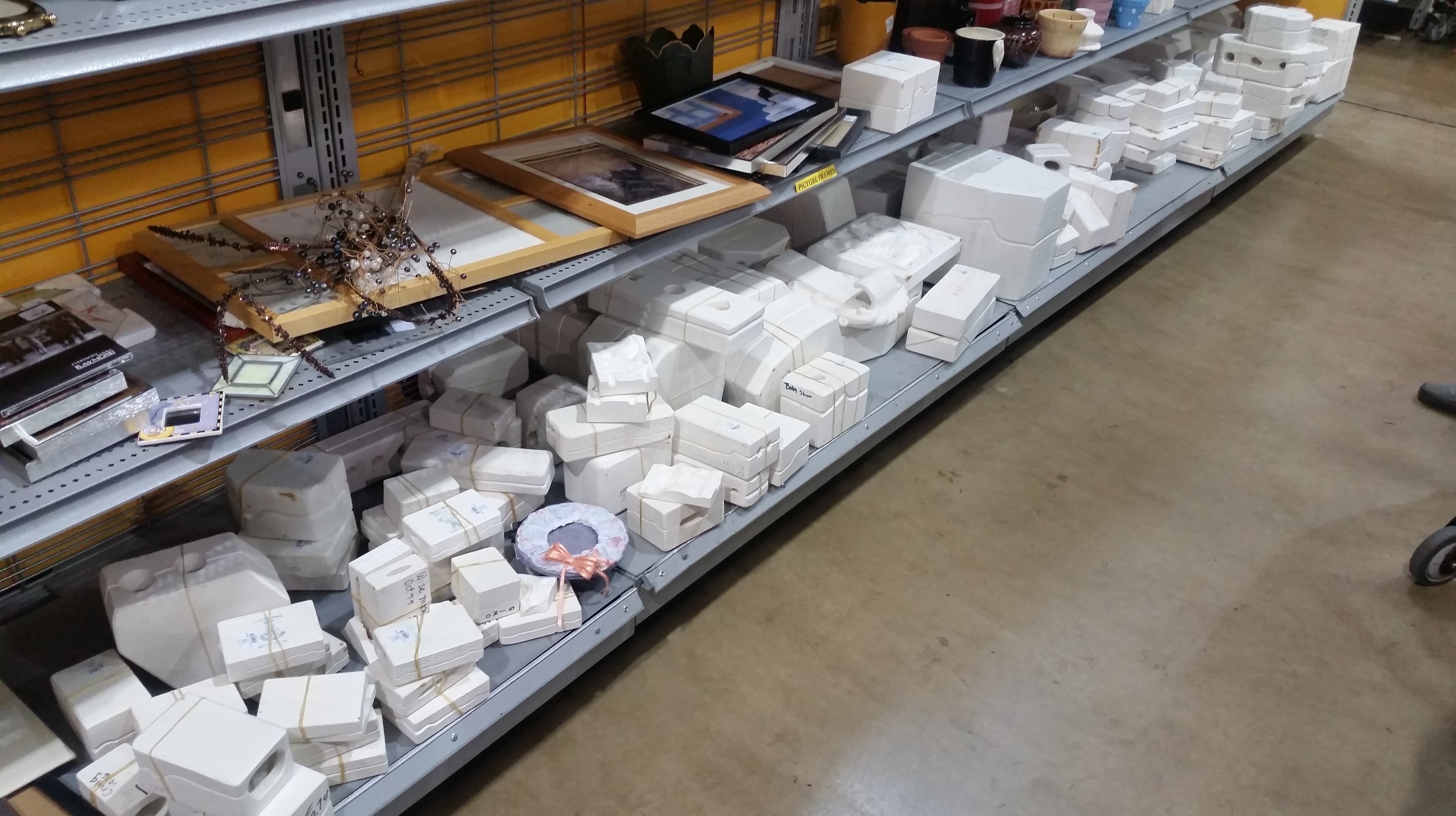 Tons of molds for cheap! Ceramics Dallas Makerspace Talk